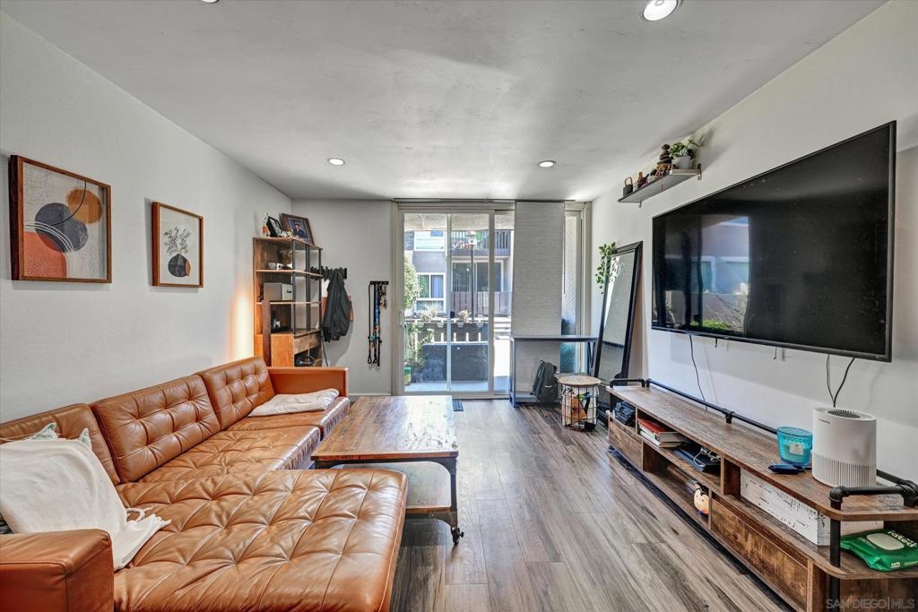 MLS #250039723SD image #4