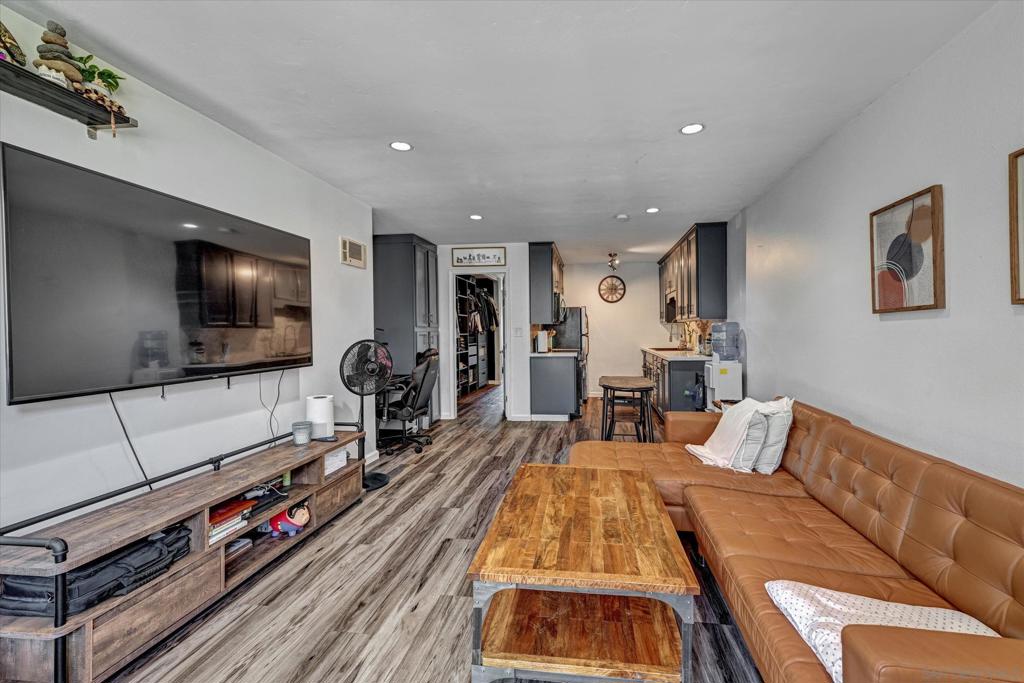 MLS #250039723SD image #5