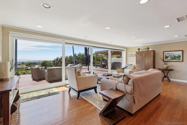 MLS #250039770SD image #14
