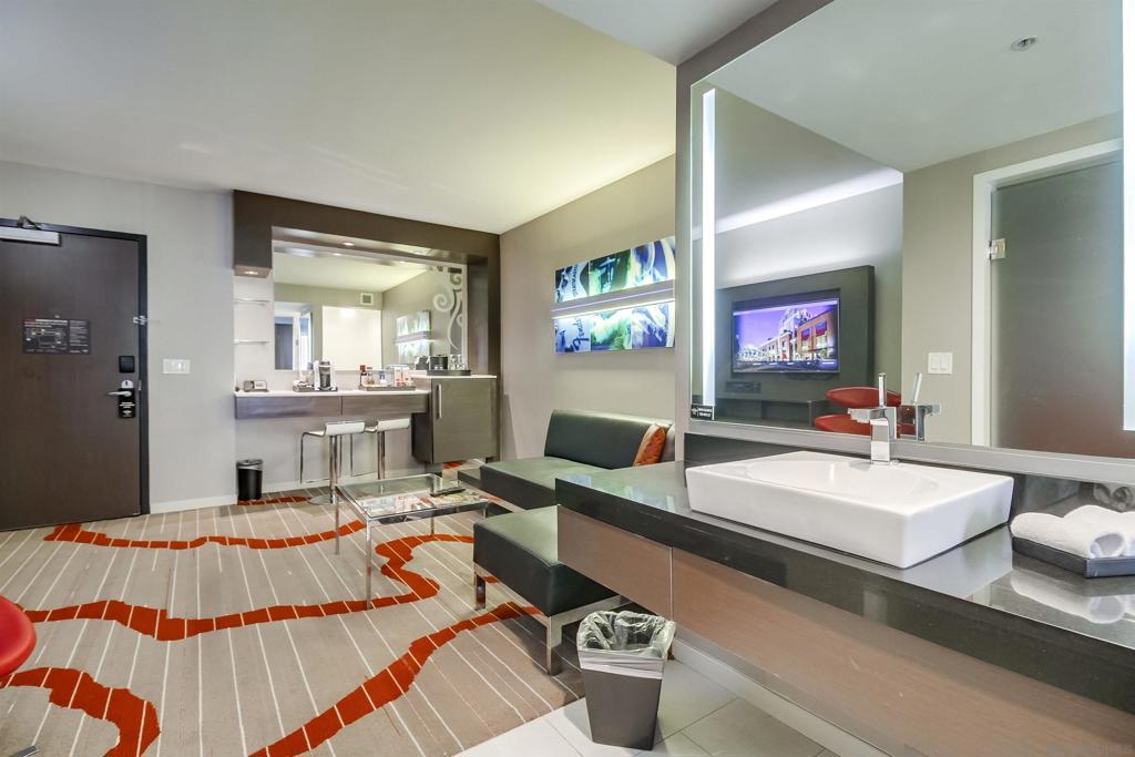 MLS #250039776SD image #14