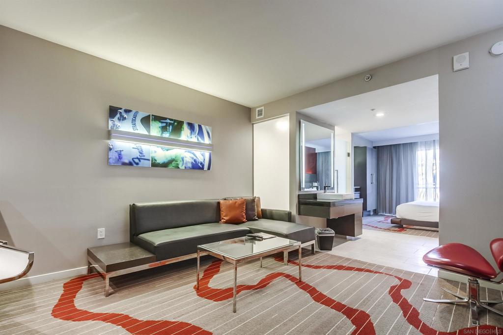 MLS #250039776SD image #6