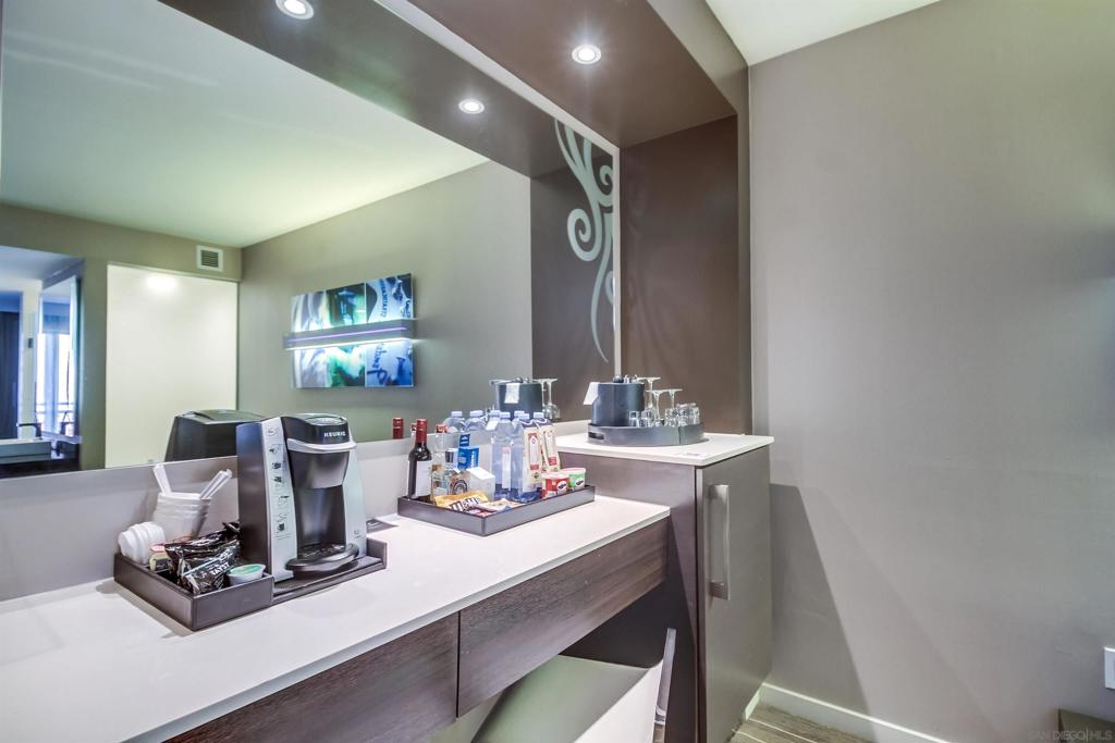 MLS #250039776SD image #8