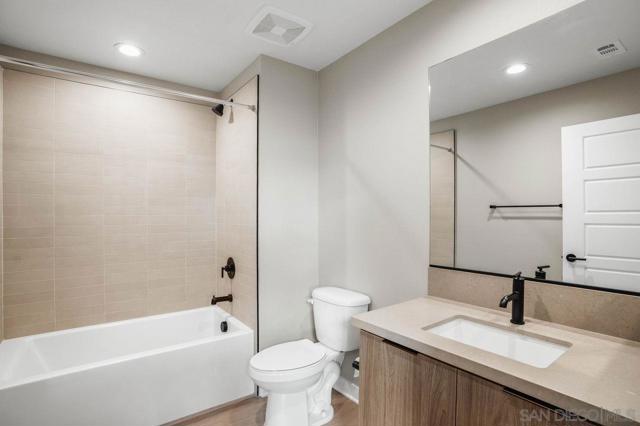 MLS #250039982SD image #20