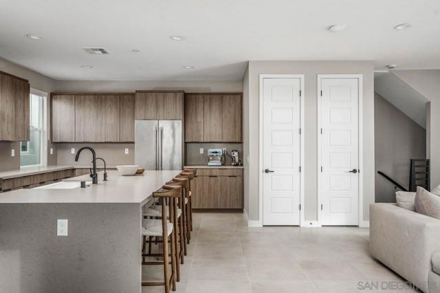 MLS #250039982SD image #8