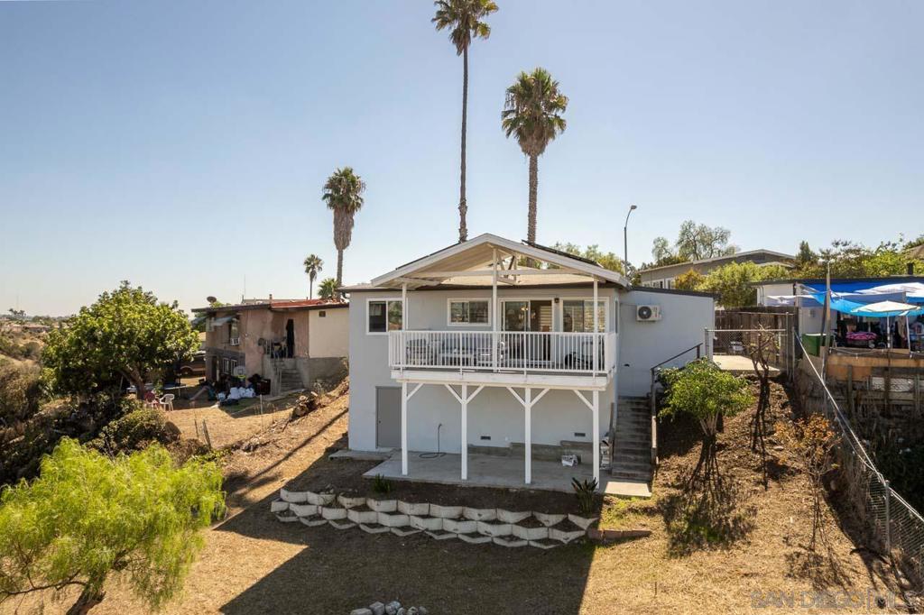 MLS #250040077SD image #17