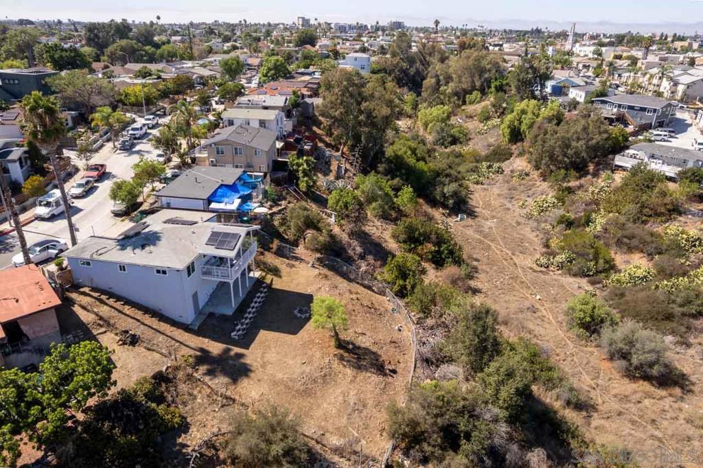 MLS #250040077SD image #24