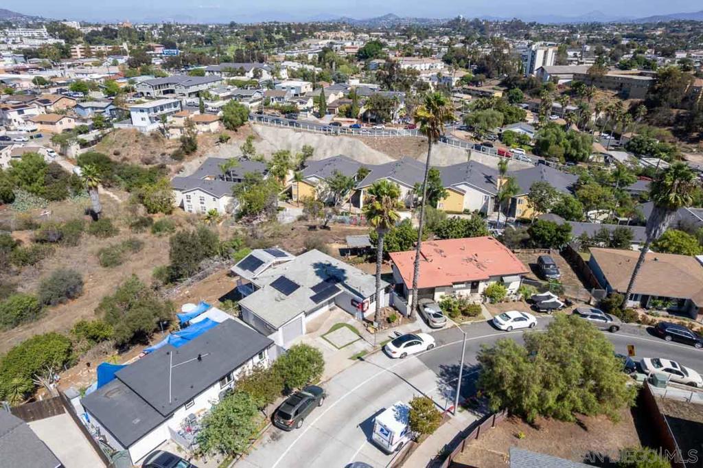 MLS #250040077SD image #28