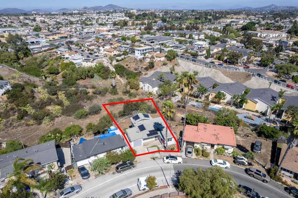 MLS #250040077SD image #30