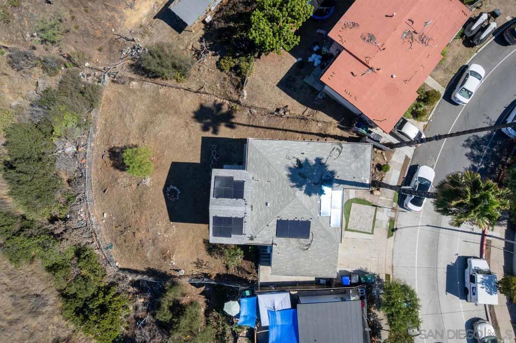 MLS #250040077SD image #31