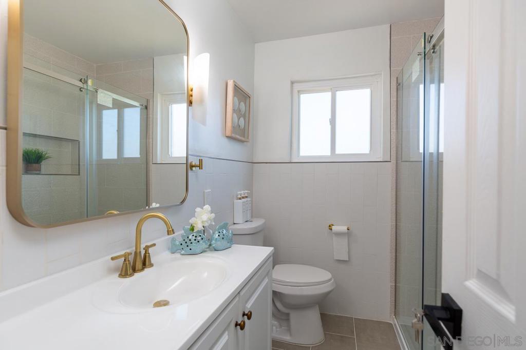 MLS #250040077SD image #8