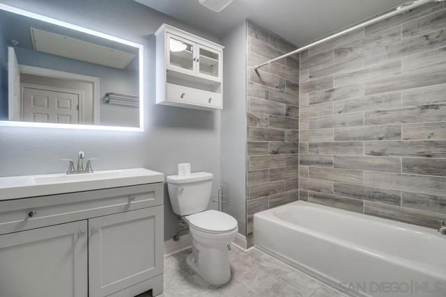 MLS #250040083SD image #16