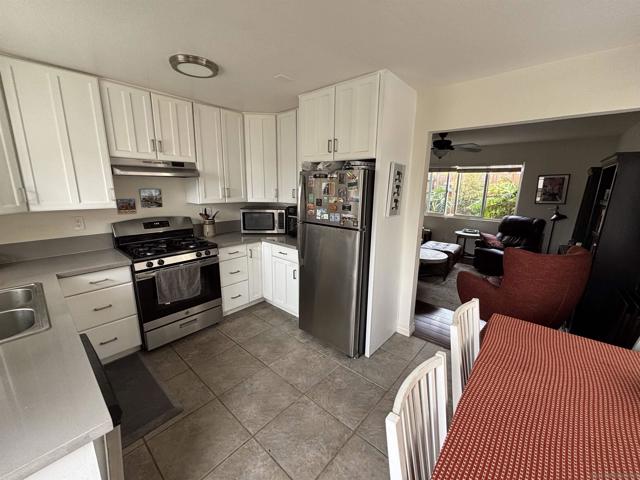 MLS #250040102SD image #53