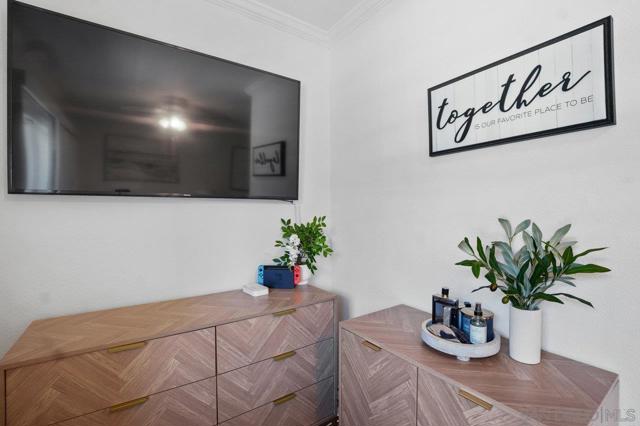 MLS #250040151SD image #5