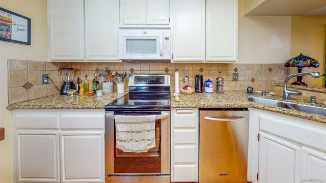 MLS #250040165SD image #16