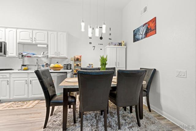 MLS #250040352SD image #6