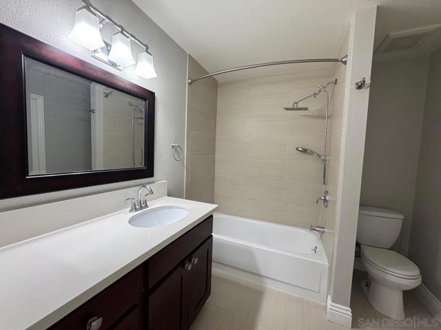 MLS #250040419SD image #11