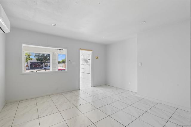 MLS #250040445SD image #18