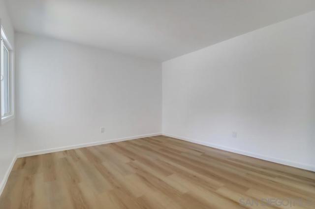 MLS #250040475SD image #21