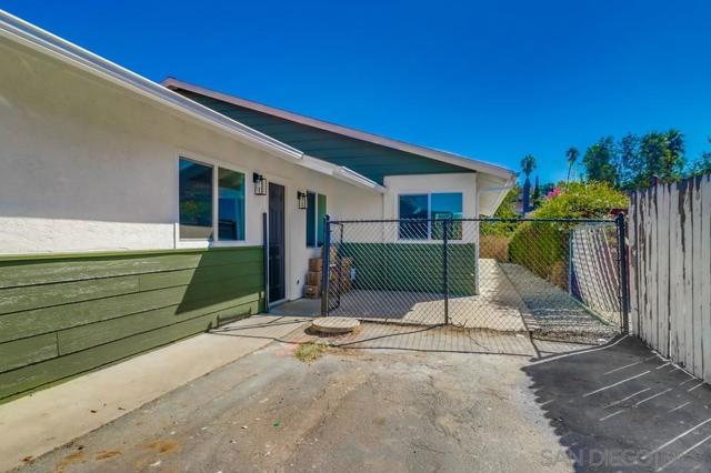 MLS #250040475SD image #4