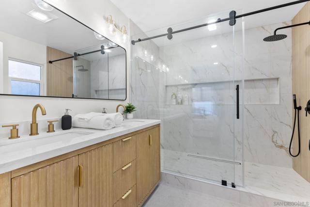 MLS #250040585SD image #33