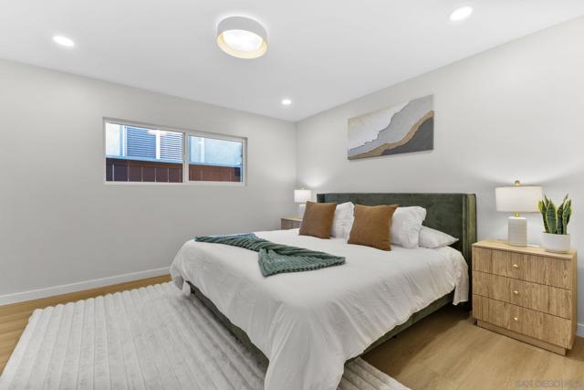 MLS #250040585SD image #37