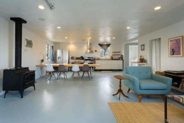 MLS #250040611SD image #10