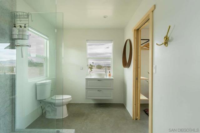 MLS #250040611SD image #30