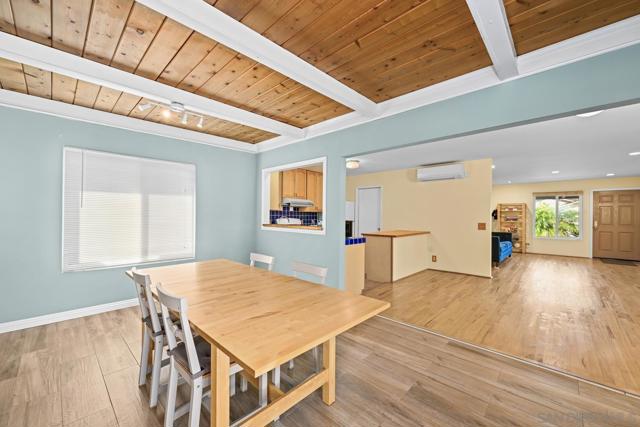 MLS #250040617SD image #10