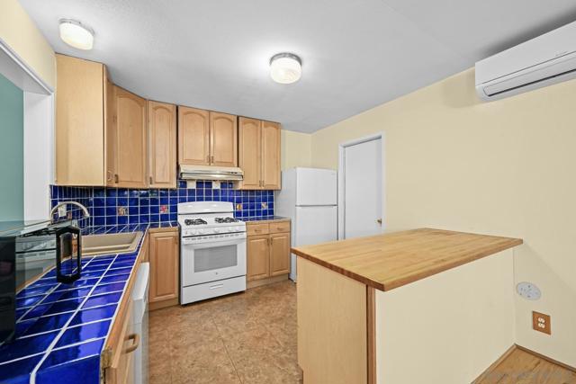 MLS #250040617SD image #7