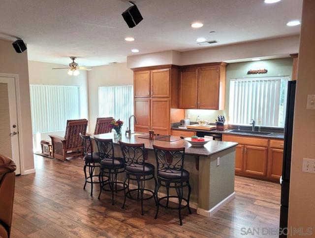 MLS #250040654SD image #13
