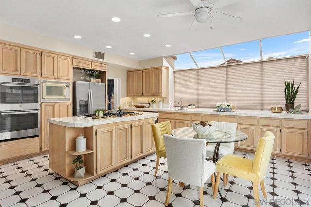 MLS #250040711SD image #17