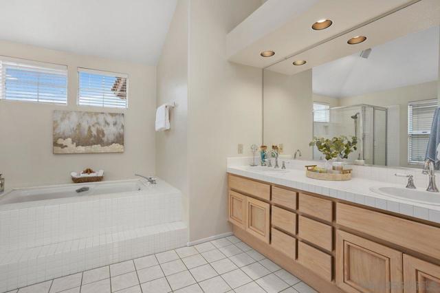 MLS #250040711SD image #29