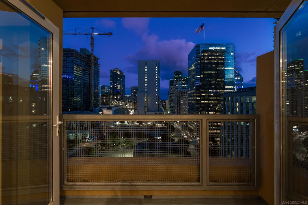 MLS #250040738SD image #31