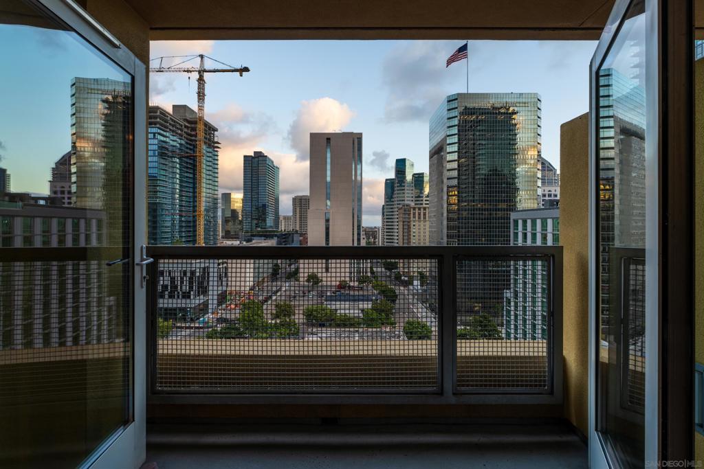 MLS #250040738SD image #32