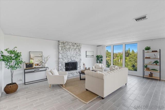 MLS #250040773SD image #12