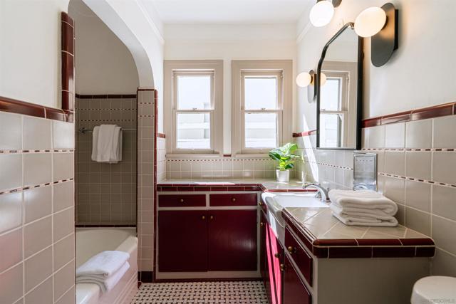 MLS #250040794SD image #44