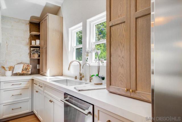 MLS #250040803SD image #10