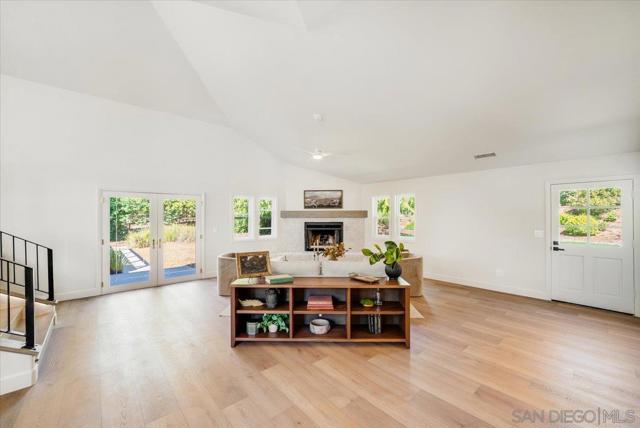 MLS #250040803SD image #16