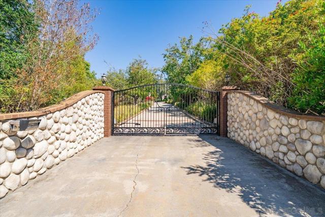 MLS #250040803SD image #2