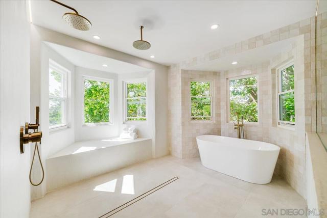 MLS #250040803SD image #32