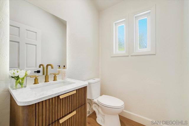 MLS #250040803SD image #40