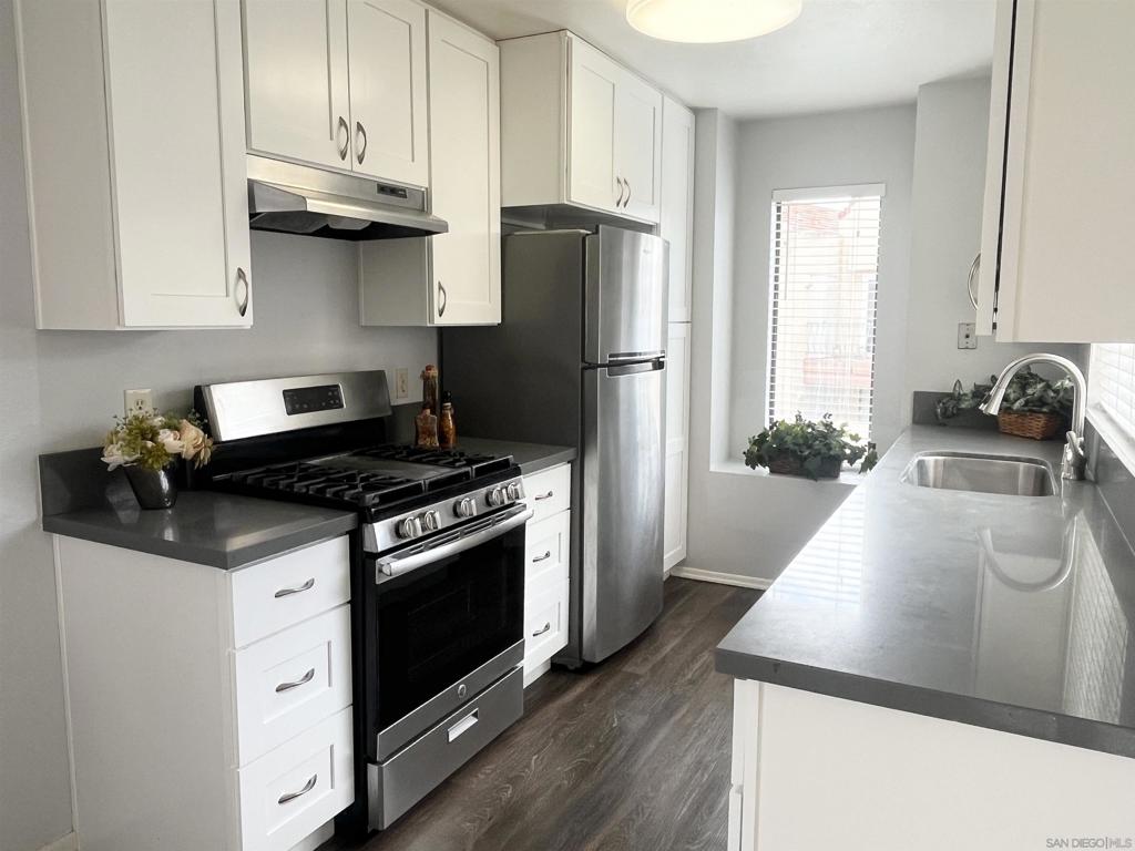 MLS #250040859SD image #10