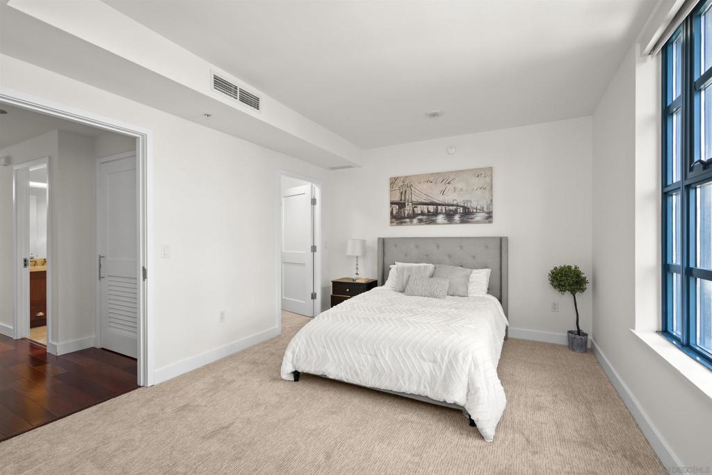 MLS #250040871SD image #14