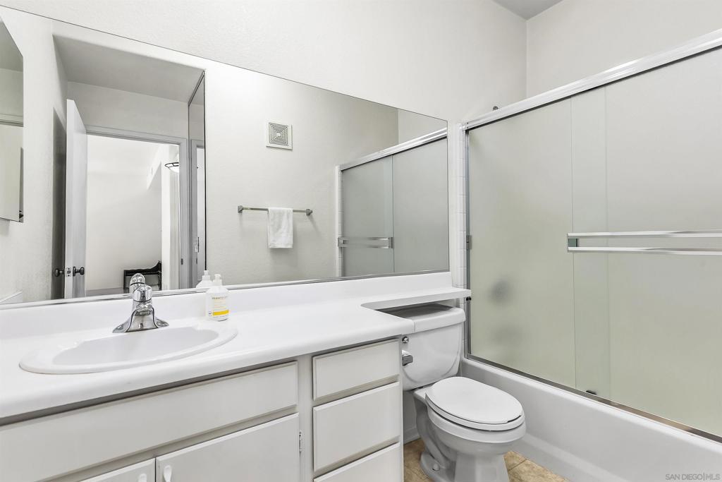 MLS #250040874SD image #24