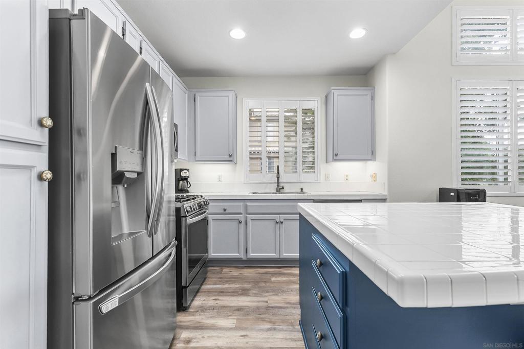 MLS #250040874SD image #9