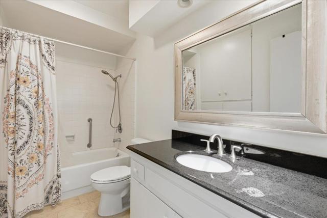 MLS #250040891SD image #21