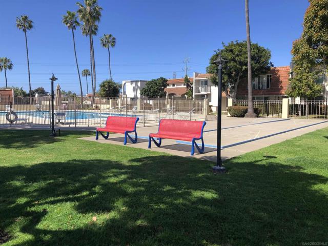 MLS #250040891SD image #31