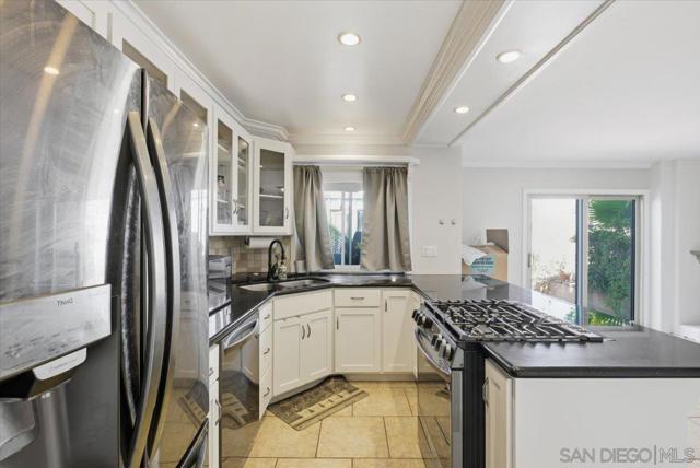 MLS #250040891SD image #5