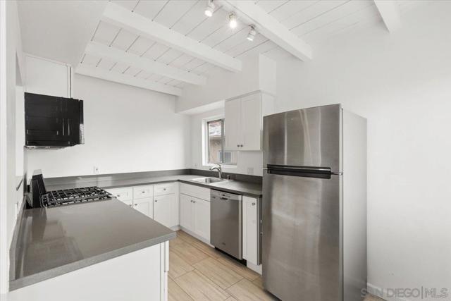 MLS #250040905SD image #3