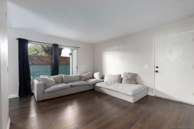 MLS #250040946SD image #3